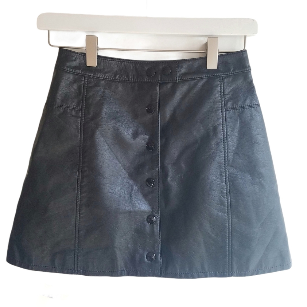 H&M |  Faux Leather A-line Snap button Mini Skirt Size 4
